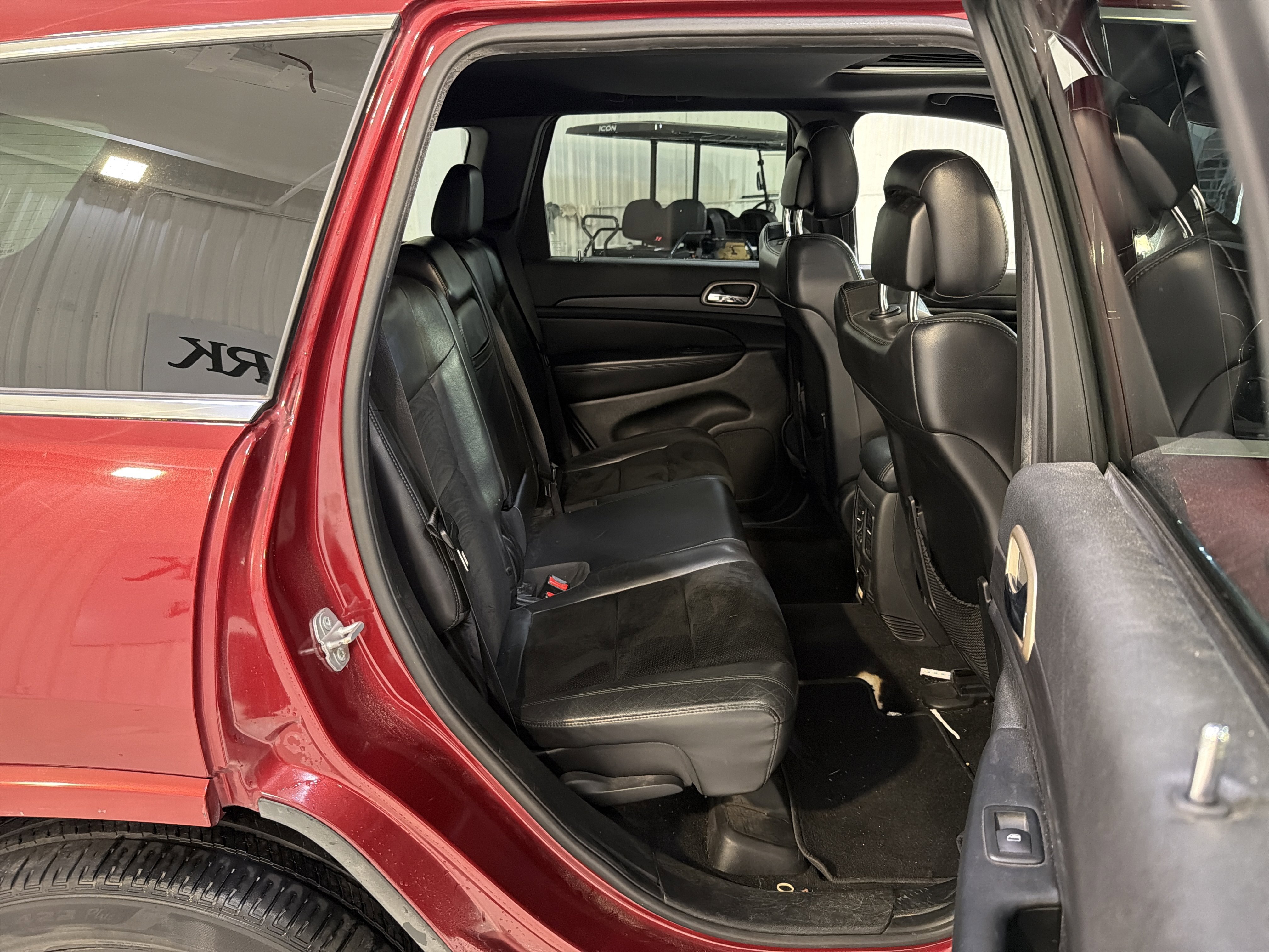 Used 2015 Jeep Grand Cherokee Altitude image 13