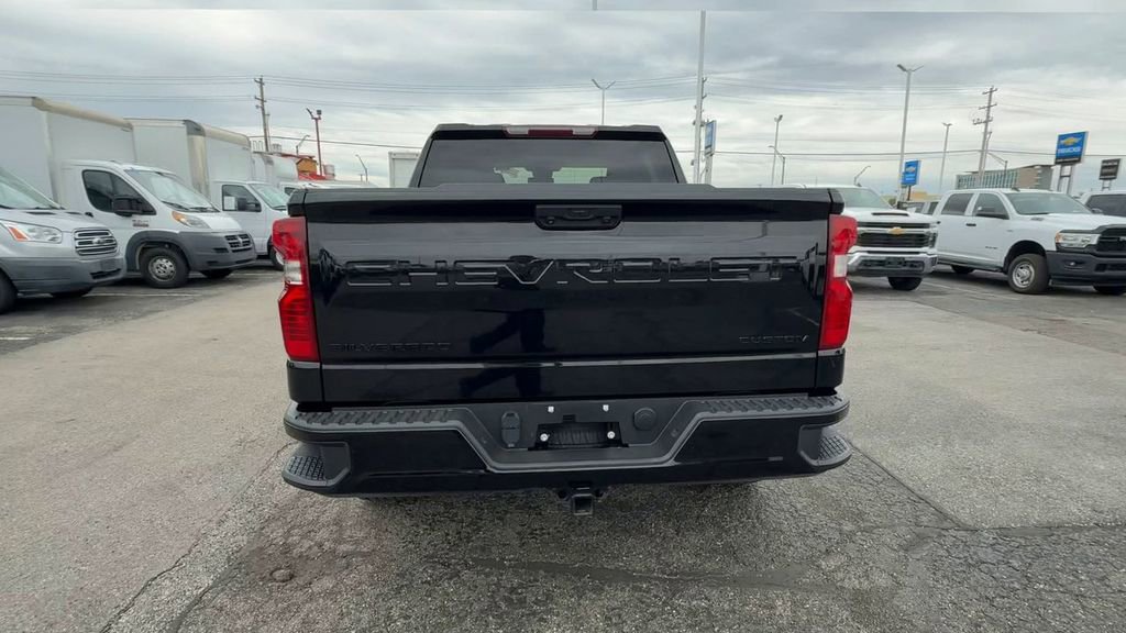 Used 2023 Chevrolet Silverado 1500 Custom w/ LPO, Dark Essentials Package RWD image 7