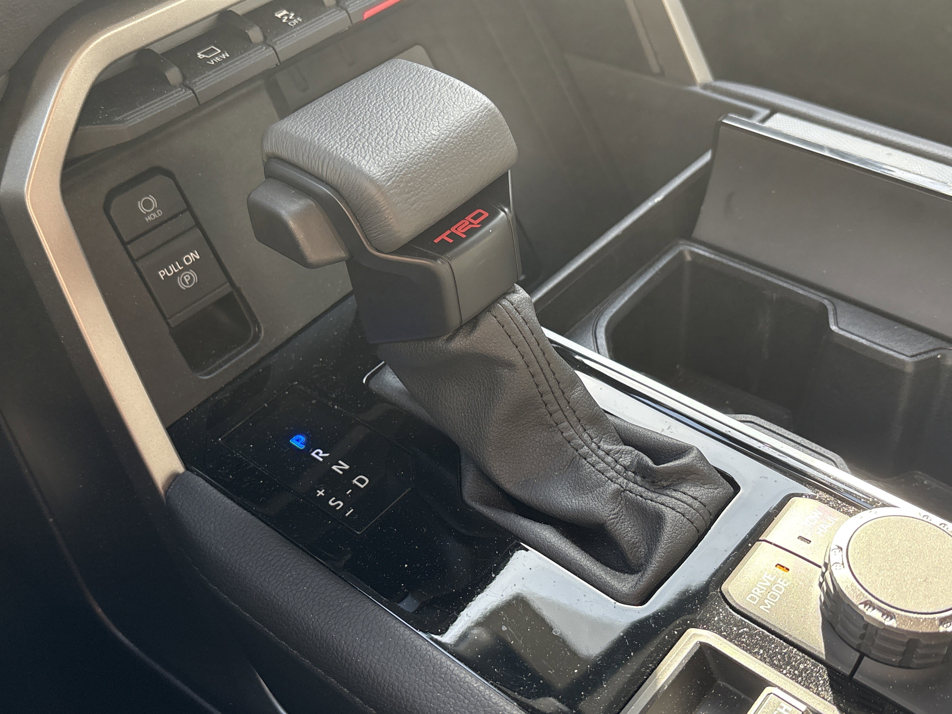 Used 2024 Toyota Sequoia Limited image 26