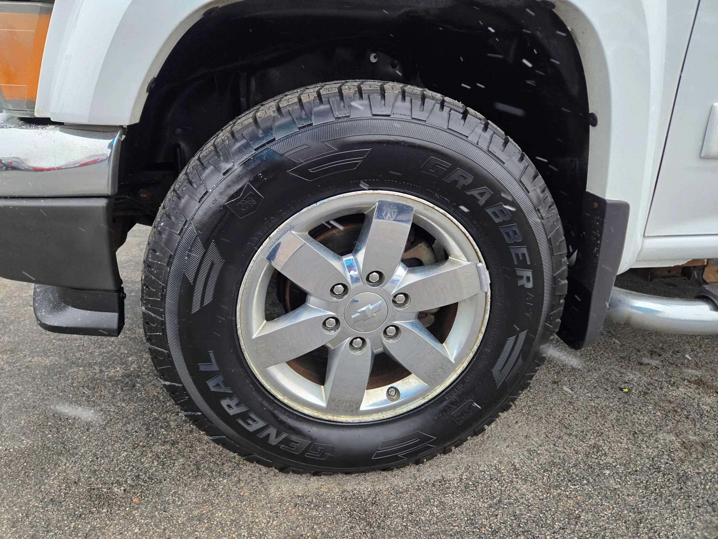 Used 2011 Chevrolet Colorado LT image 15