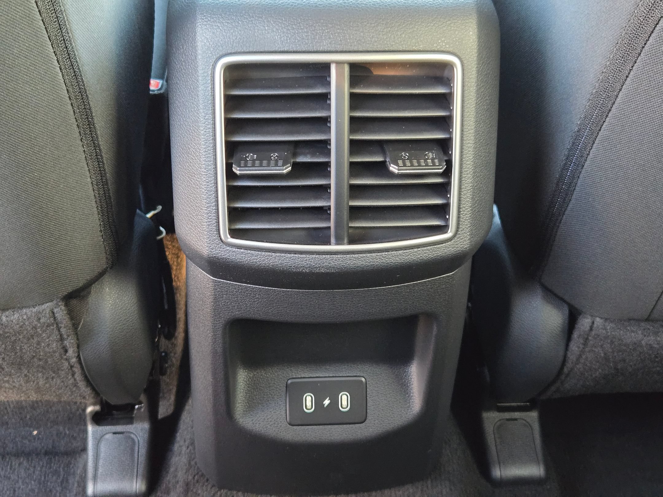 New 2026 Kia Sportage LX w/ LX Convenience Package FWD image 30
