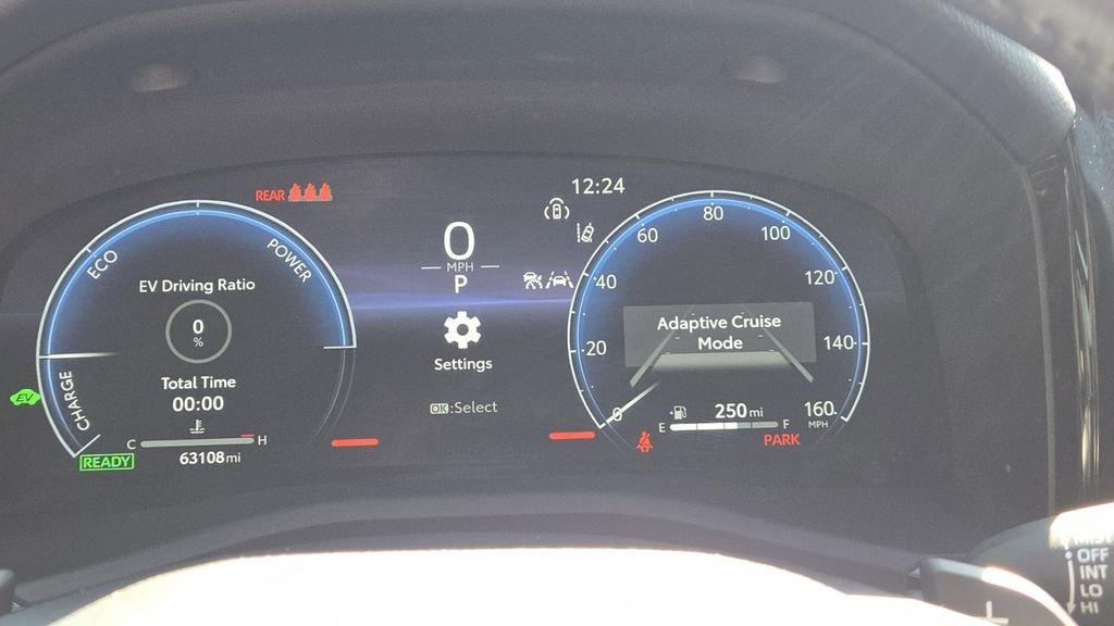 Used 2025 Toyota Camry XSE image 34