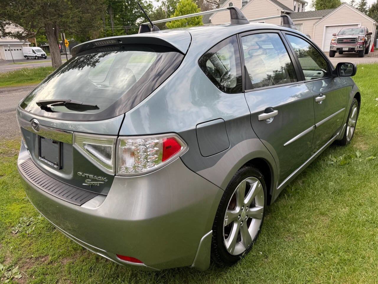 Used 2010 Subaru Impreza Outback Sport AWD/4WD image 5