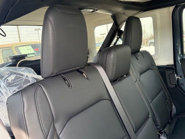 New 2026 Jeep Wrangler Sahara image 31