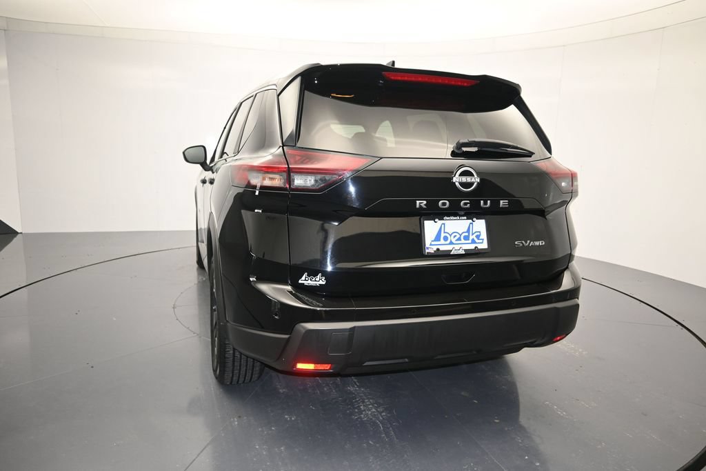 Used 2024 Nissan Rogue SV AWD/4WD image 23