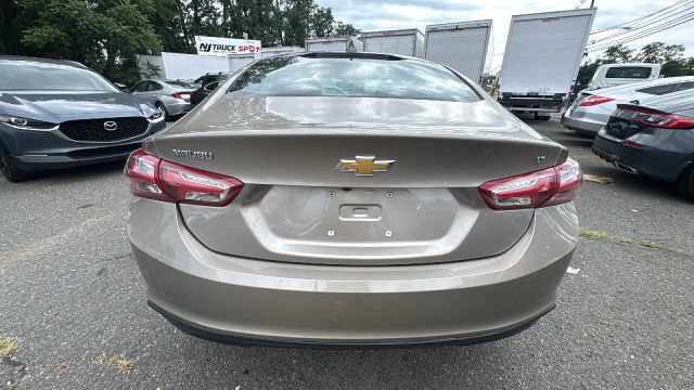 Used 2022 Chevrolet Malibu LT FWD image 6