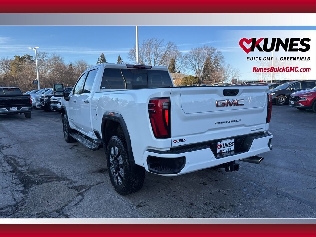 Used 2024 GMC Sierra 2500 Denali AWD/4WD image 9