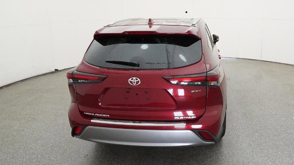 New 2026 Toyota Highlander Platinum AWD/4WD image 7