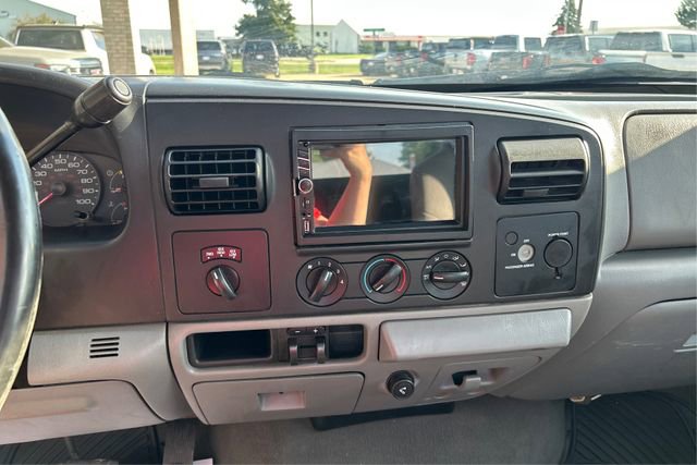 Used 2006 Ford F250 XL image 9