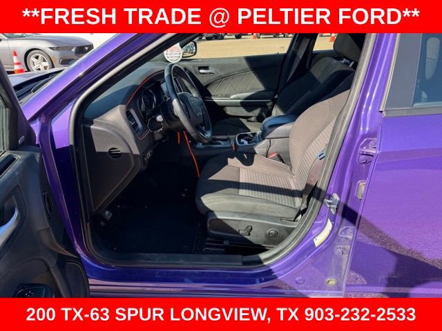 Used 2023 Dodge Charger SXT image 6