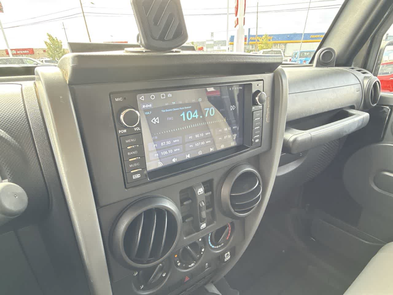 Used 2010 Jeep Wrangler Unlimited Sport AWD/4WD image 18