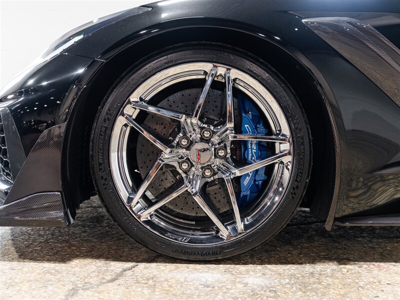 Used 2019 Chevrolet Corvette ZR1 RWD image 13