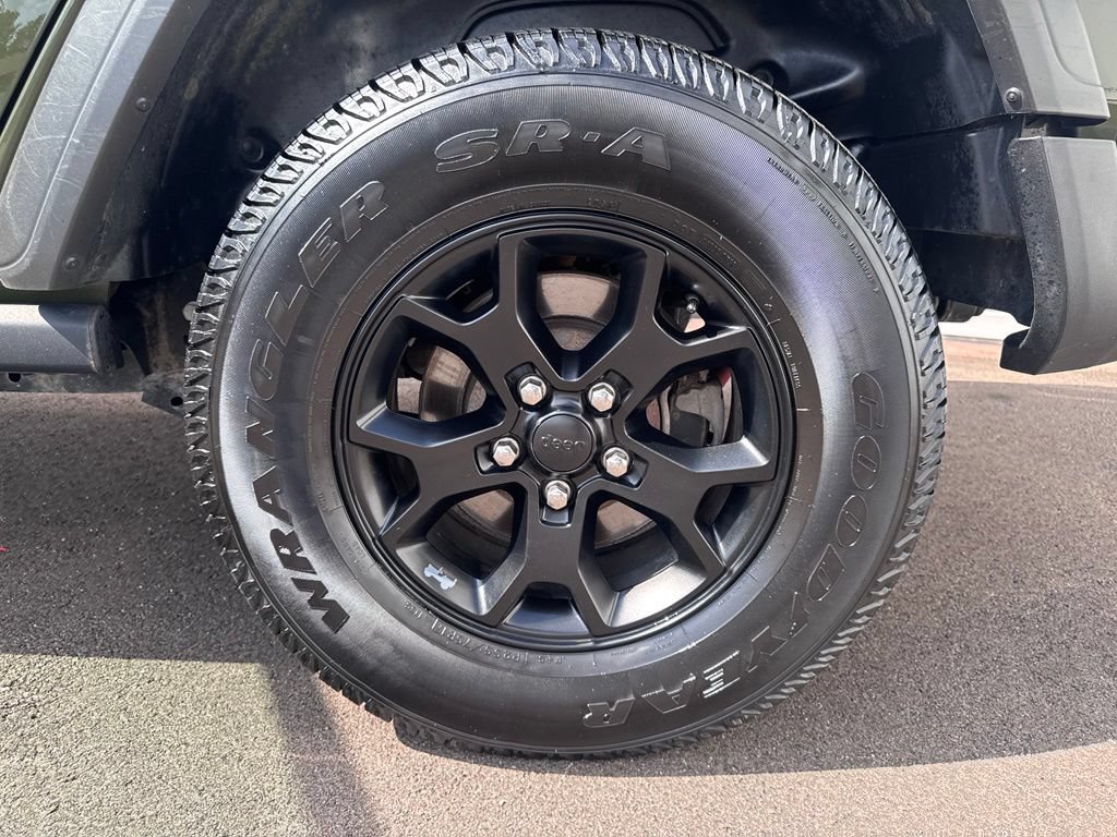 Used 2021 Jeep Wrangler Unlimited Sport AWD/4WD image 28