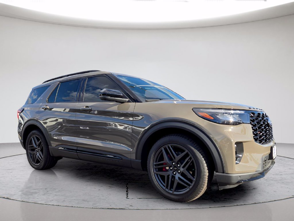 New 2026 Ford Explorer ST w/ Sun And Sound Package AWD/4WD image 2