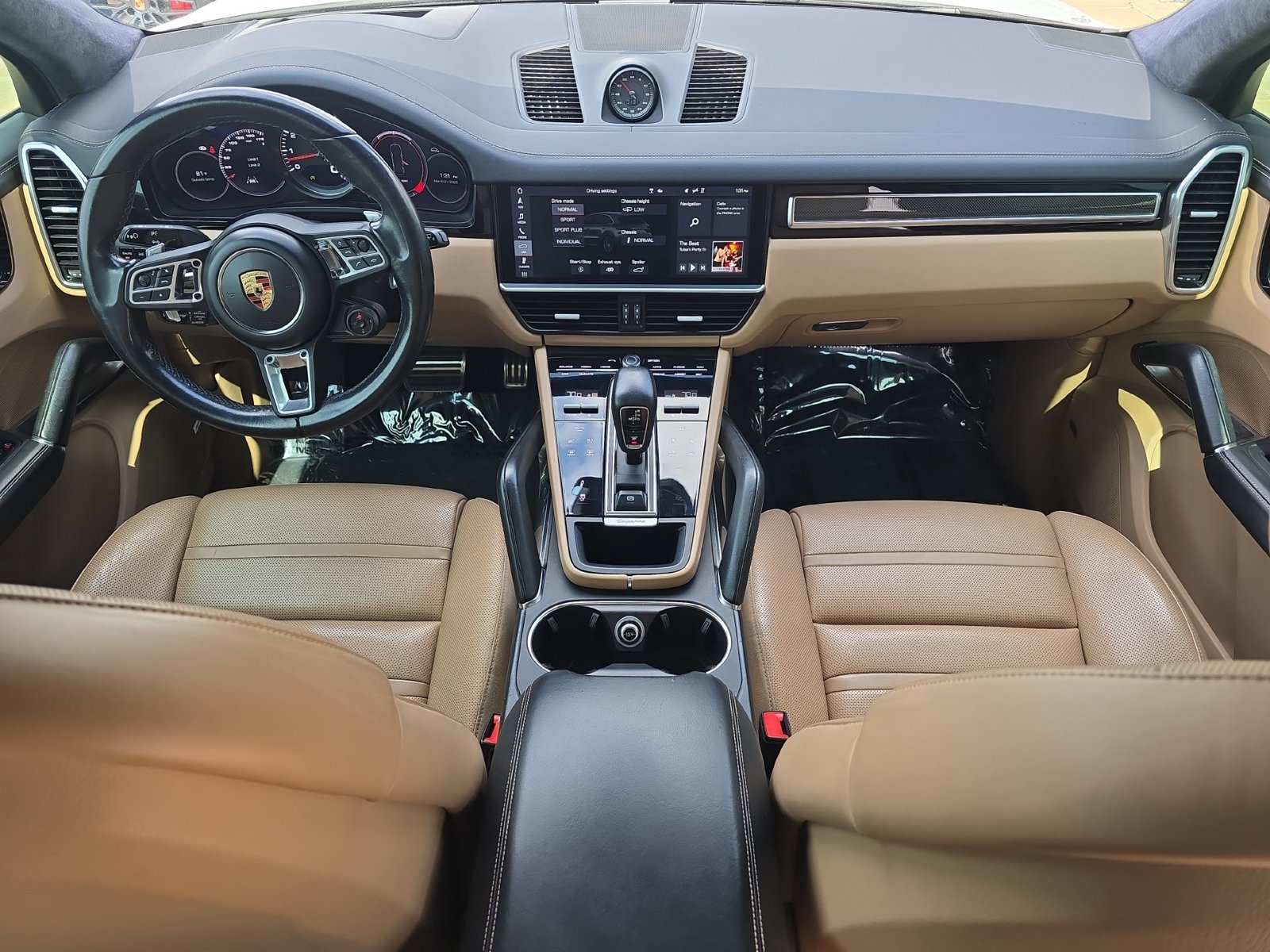 Used 2020 Porsche Cayenne Turbo AWD/4WD image 13