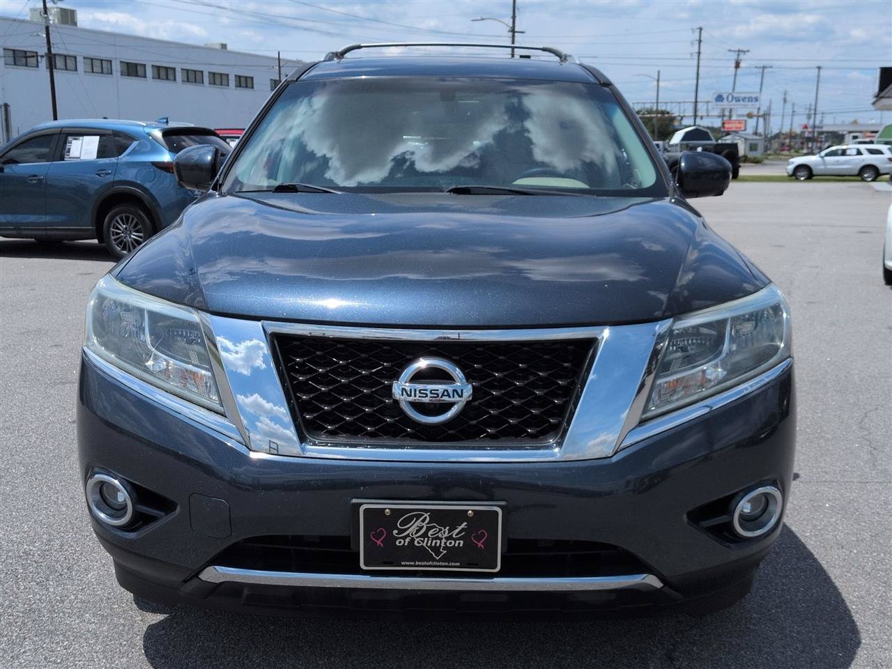 Used 2016 Nissan Pathfinder Platinum FWD image 8