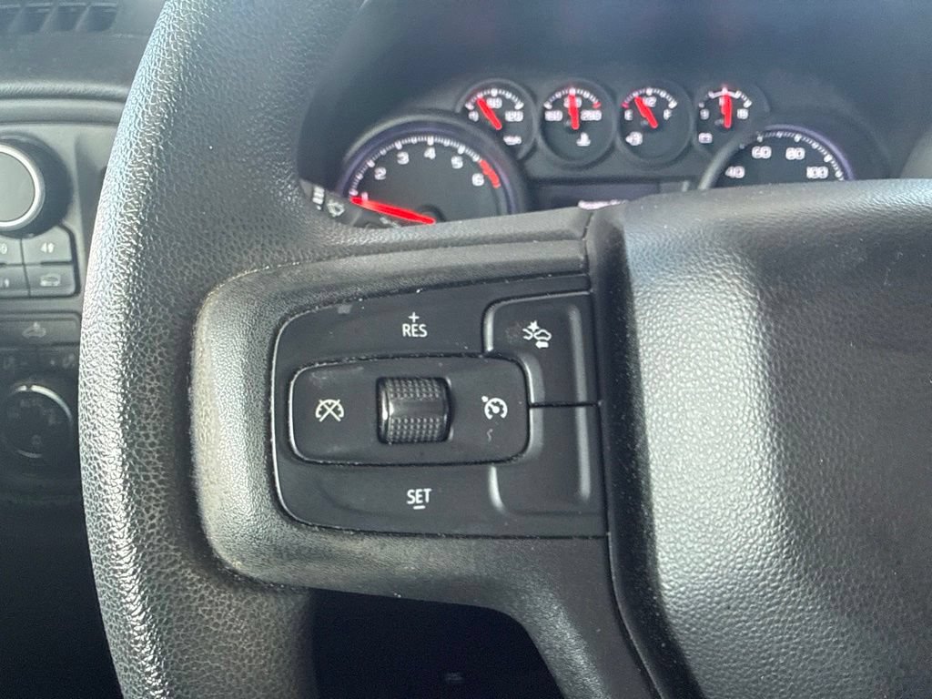 Used 2022 Chevrolet Silverado 1500 Custom AWD/4WD image 31
