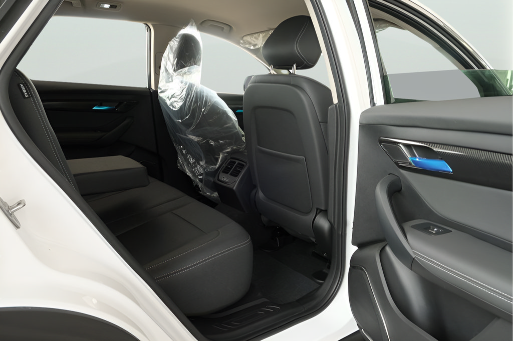 New 2025 VinFast VF 8 Eco AWD/4WD image 16