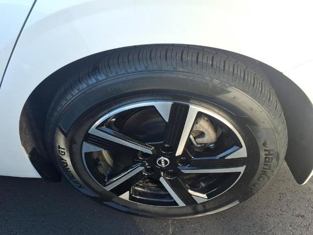 Certified 2025 Nissan Sentra SV w/ All-Weather Package FWD image 6