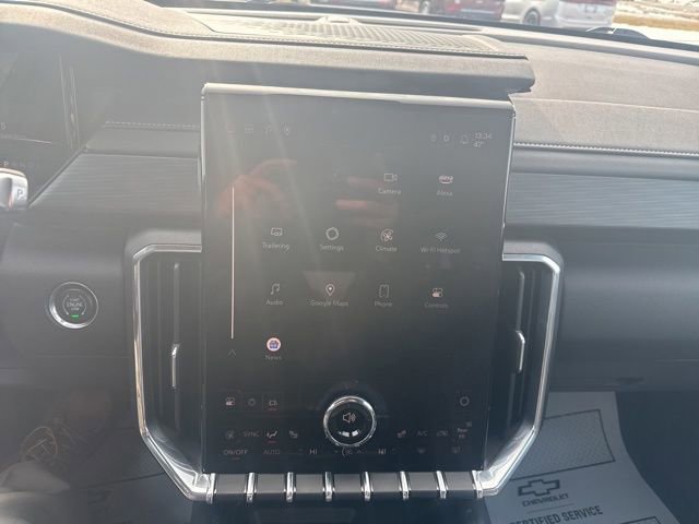 Used 2025 GMC Acadia Elevation w/ Elevation Premium Package image 24