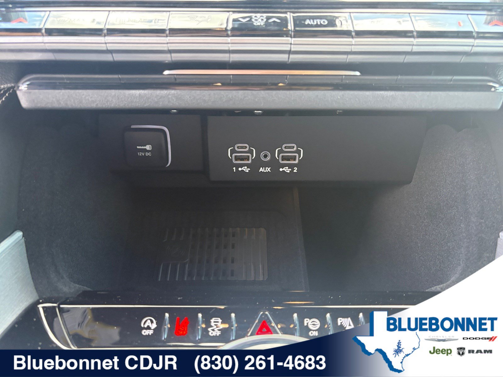 New 2026 Jeep Grand Wagoneer 4WD w/ Premium Group I image 19