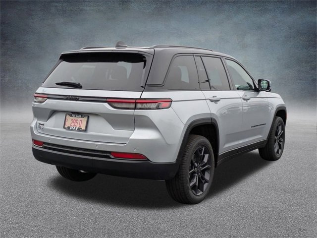 New 2025 Jeep Grand Cherokee Limited w/ Trailer Tow Package image 4