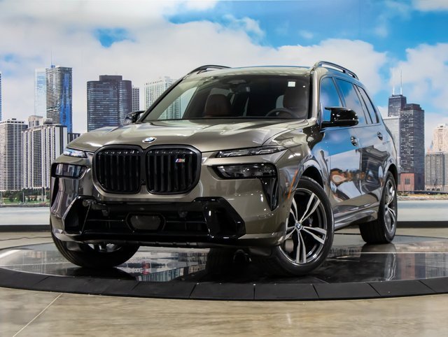 New 2026 BMW X7 M60i image 2