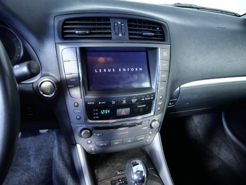 Used 2011 Lexus IS 350C w/ F-Sport Special Edition Pkg RWD image 17