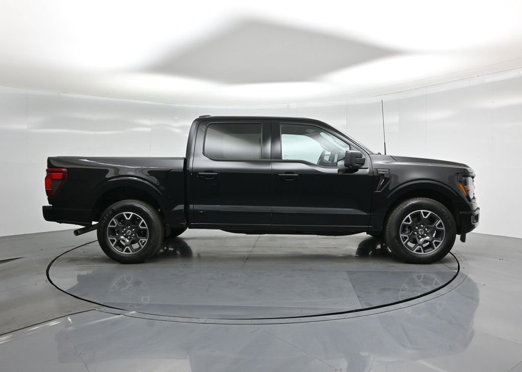 New 2024 Ford F150 XLT w/ XLT Black Appearance Package image 23