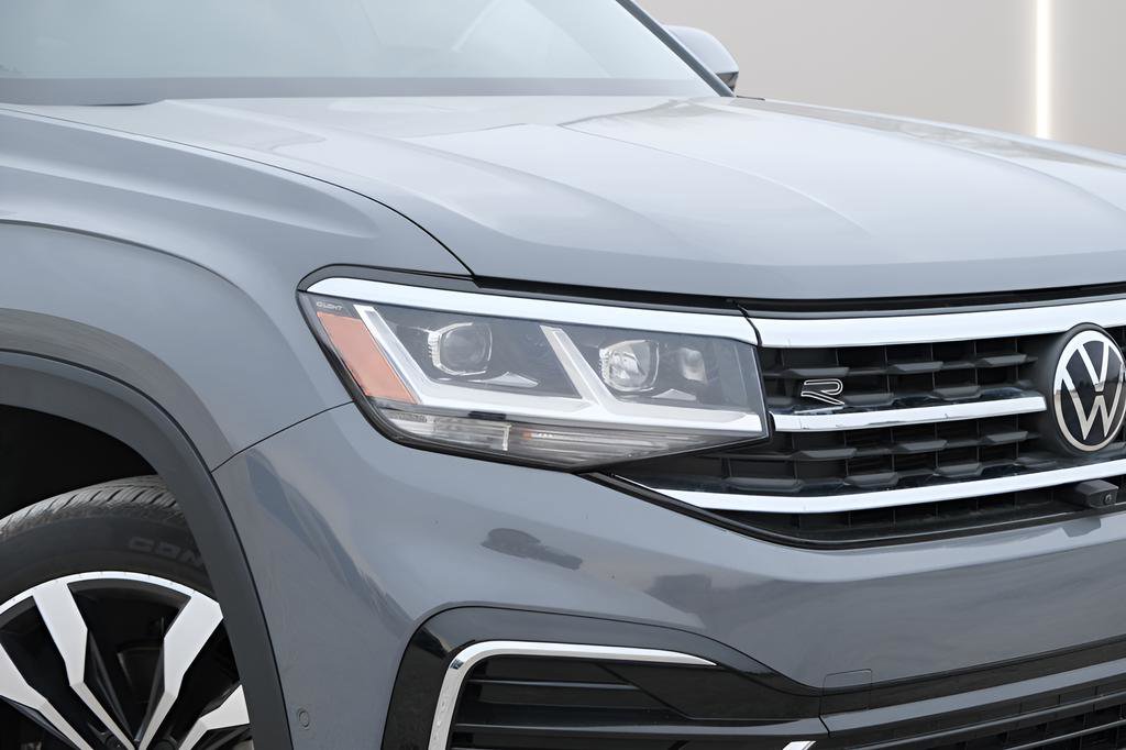 Used 2023 Volkswagen Atlas Cross Sport SEL Premium R-Line image 36