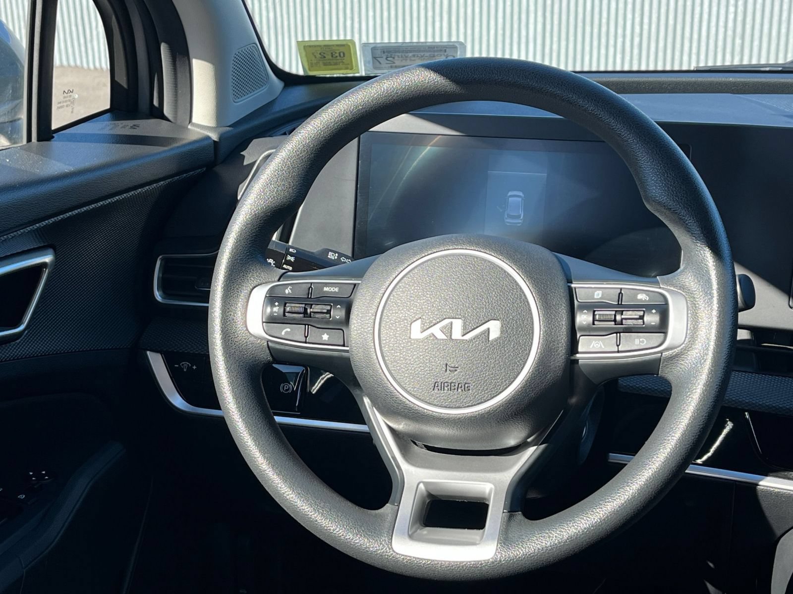 Used 2025 Kia Sportage LX AWD/4WD image 26