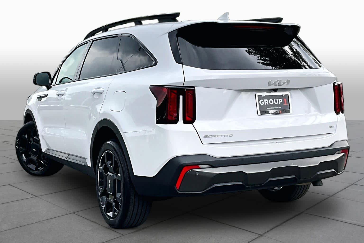 Used 2024 Kia Sorento X-Line EX AWD/4WD image 17