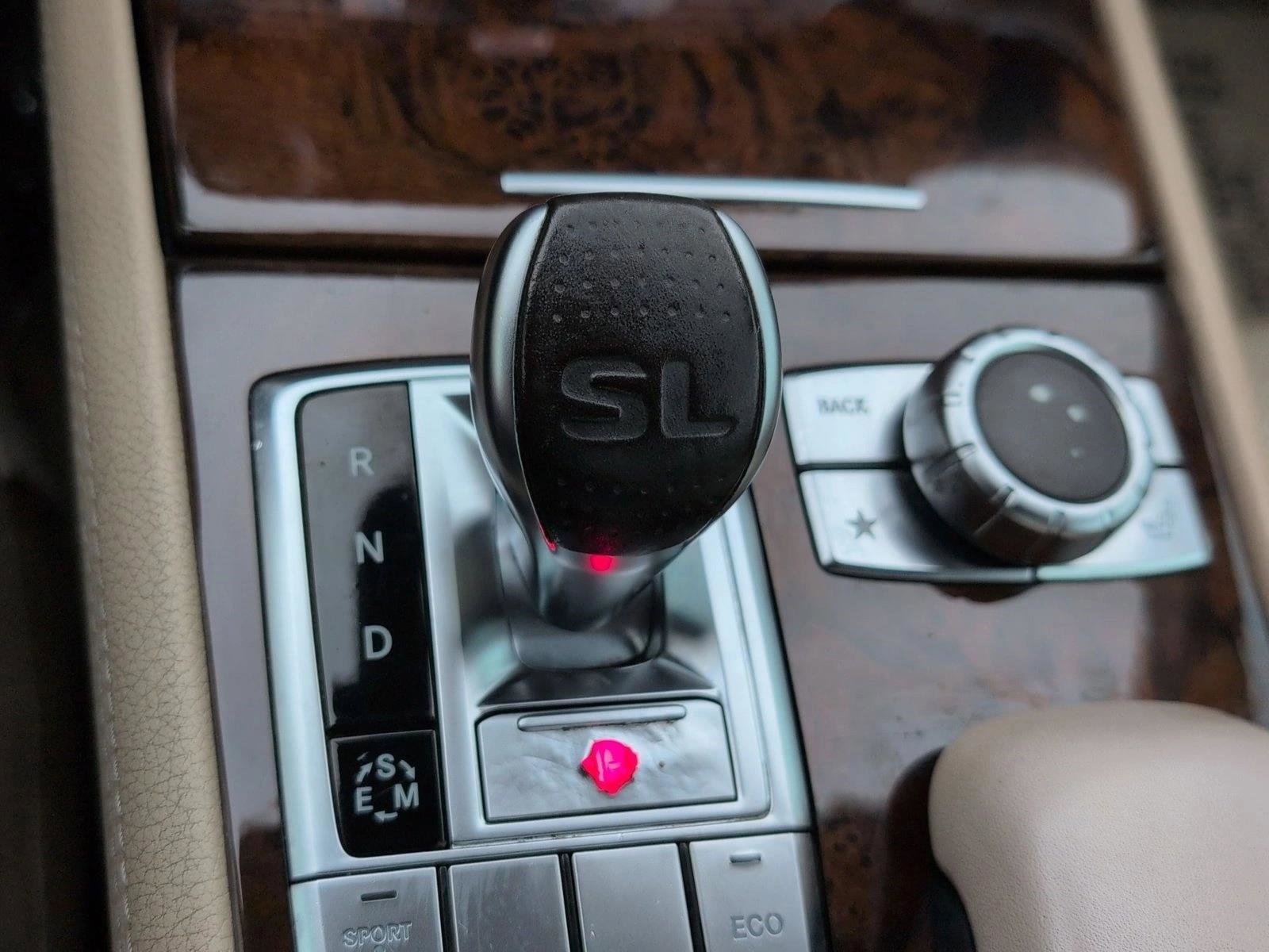 Used 2013 Mercedes-Benz SL 550 image 12
