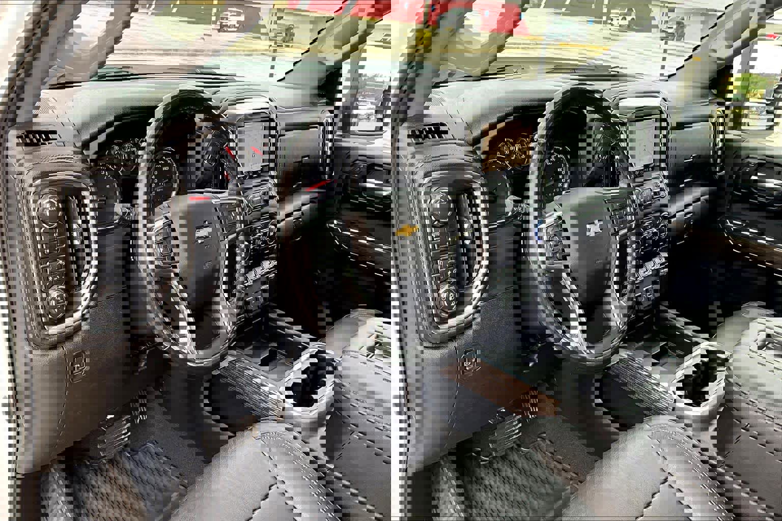 Used 2020 Chevrolet Silverado 2500 LT w/ True North Edition image 18