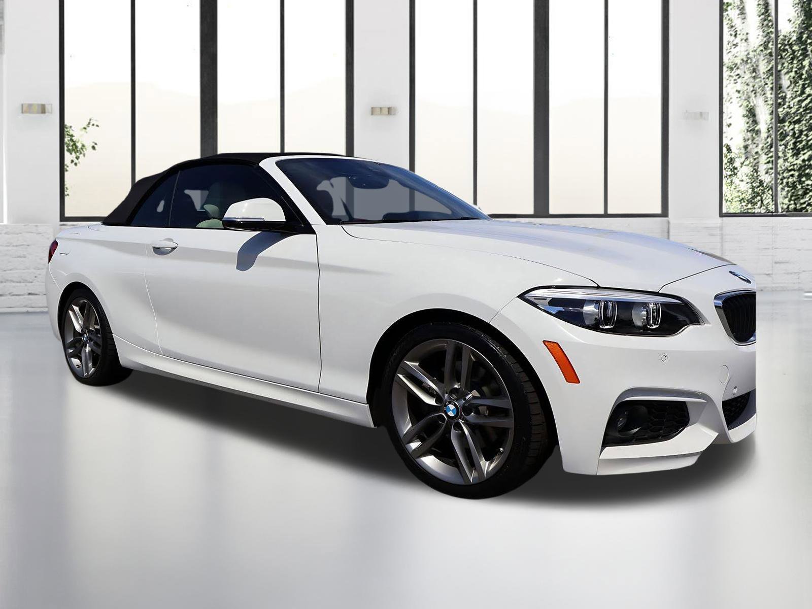 Used 2019 BMW 230i Convertible w/ M Sport Package RWD image 13