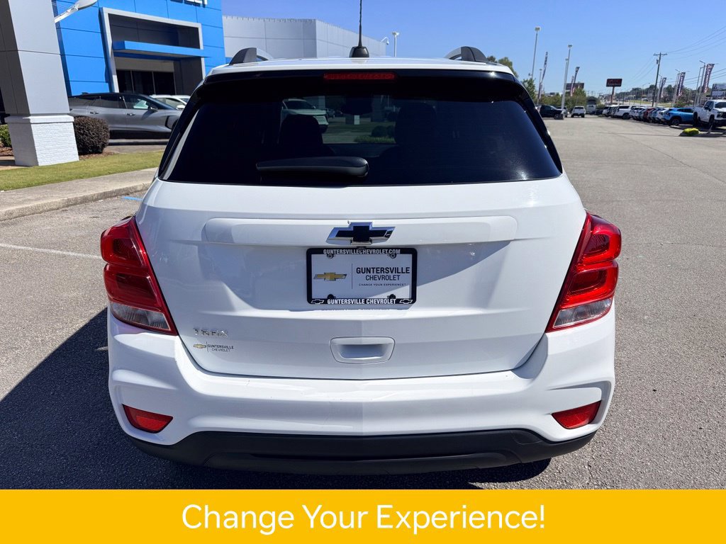 Used 2022 Chevrolet Trax LT w/ Sport Edition FWD image 5