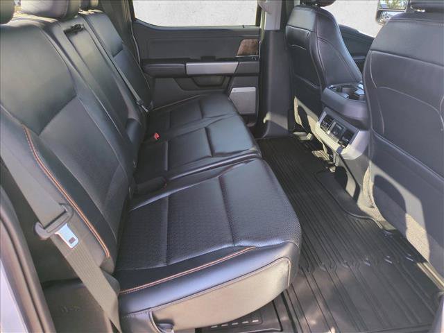 Used 2025 Ford F350 Lariat w/ Lariat Ultimate Package AWD/4WD image 18