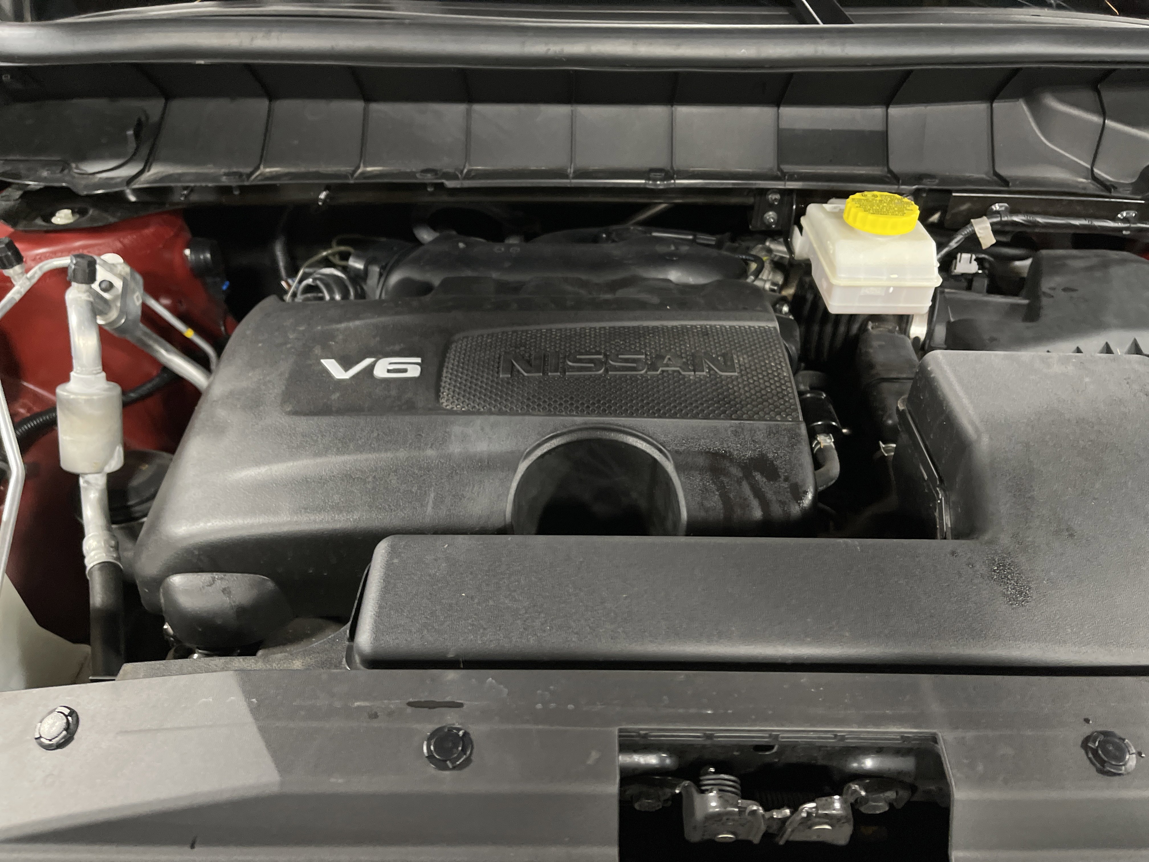 Used 2023 Nissan Pathfinder Platinum image 19