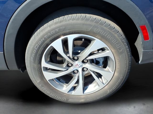 Used 2022 Buick Envision Essence w/ Safety Package image 27