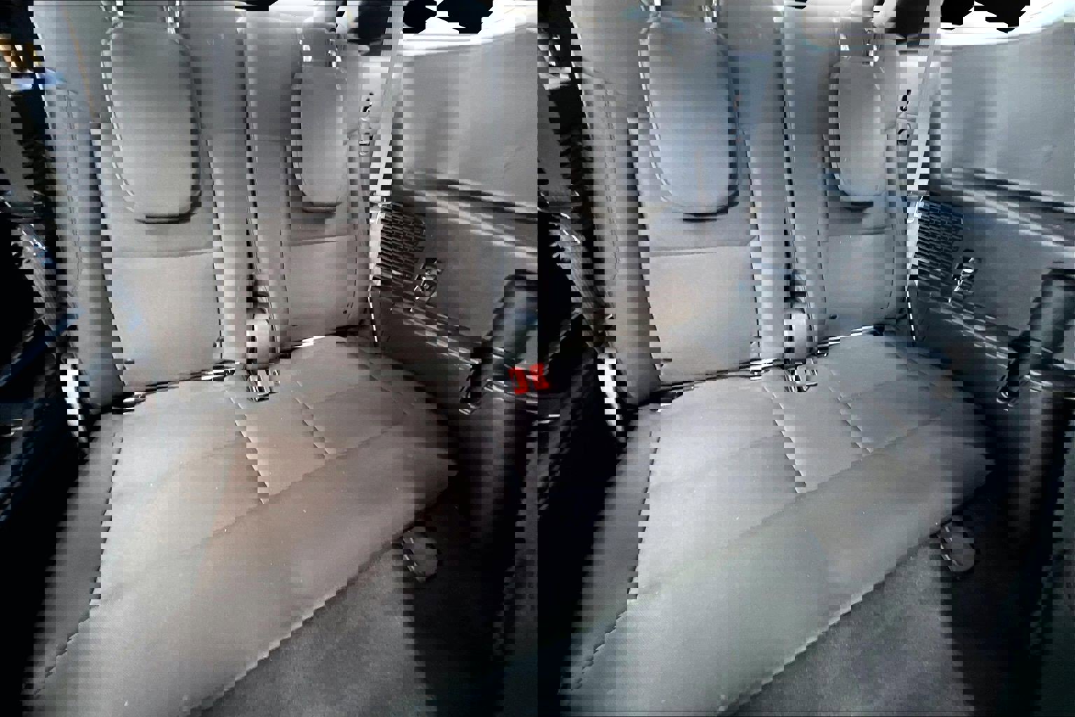 Used 2022 Ford Explorer XLT w/ Class IV Trailer Tow Package image 27