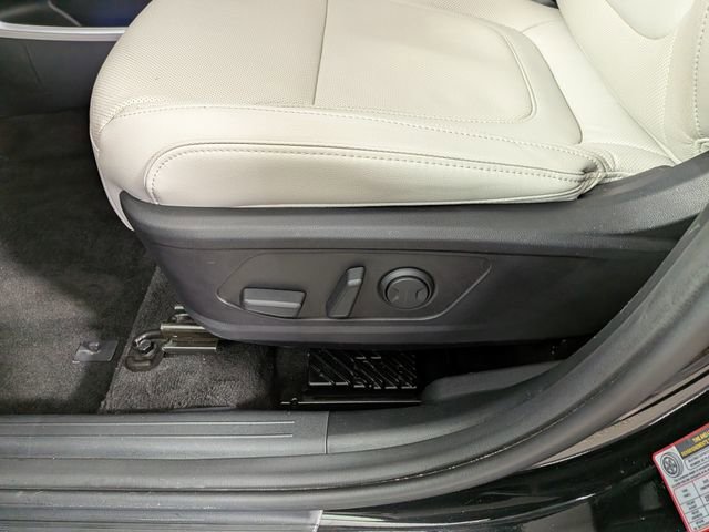 Used 2024 Hyundai Tucson Limited image 18