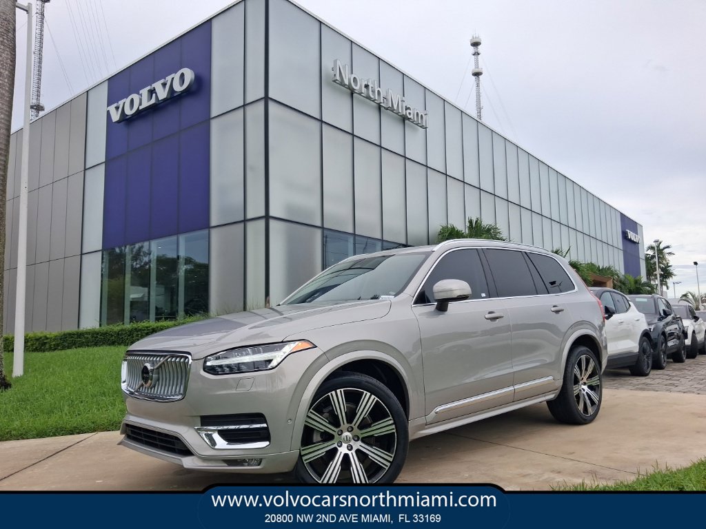 Used 2024 Volvo XC90 B5 Plus w/ Protection Package Premier