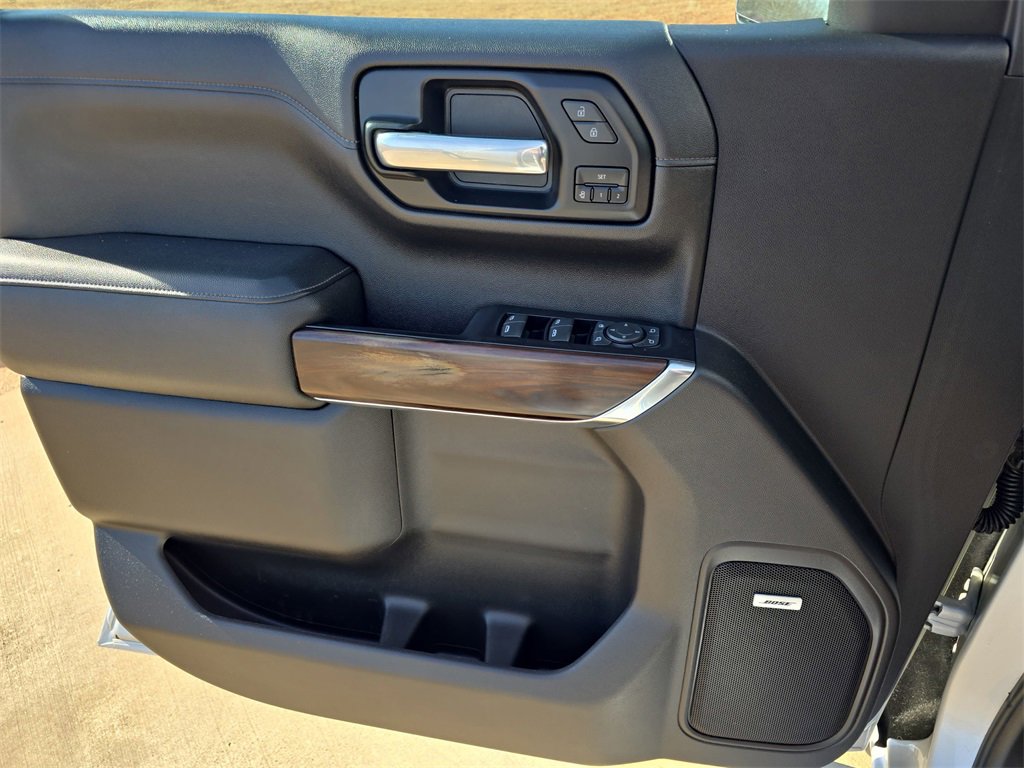 Used 2019 GMC Sierra 1500 SLT image 28