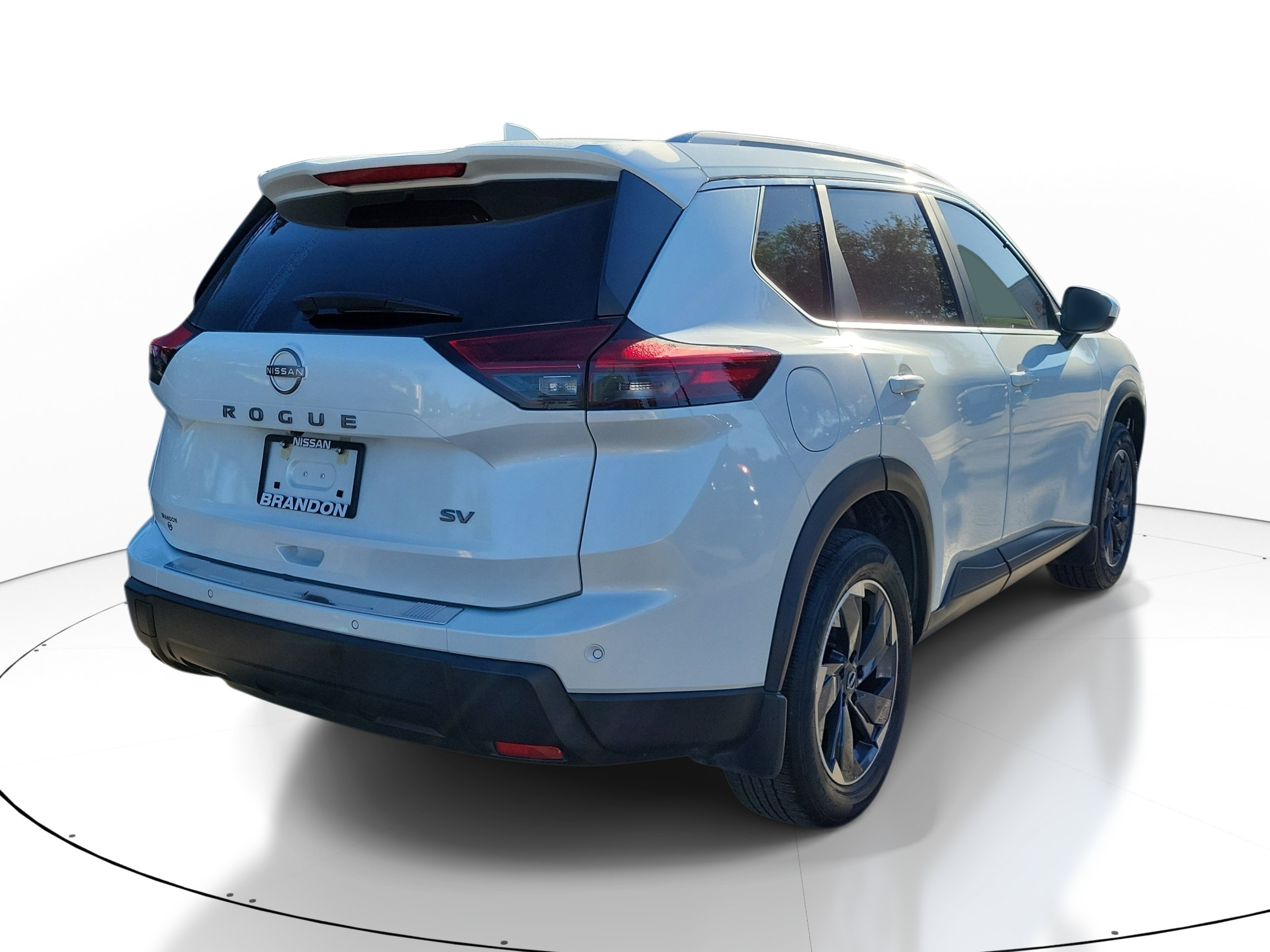 Certified 2024 Nissan Rogue SV w/ SV Premium Package FWD image 6