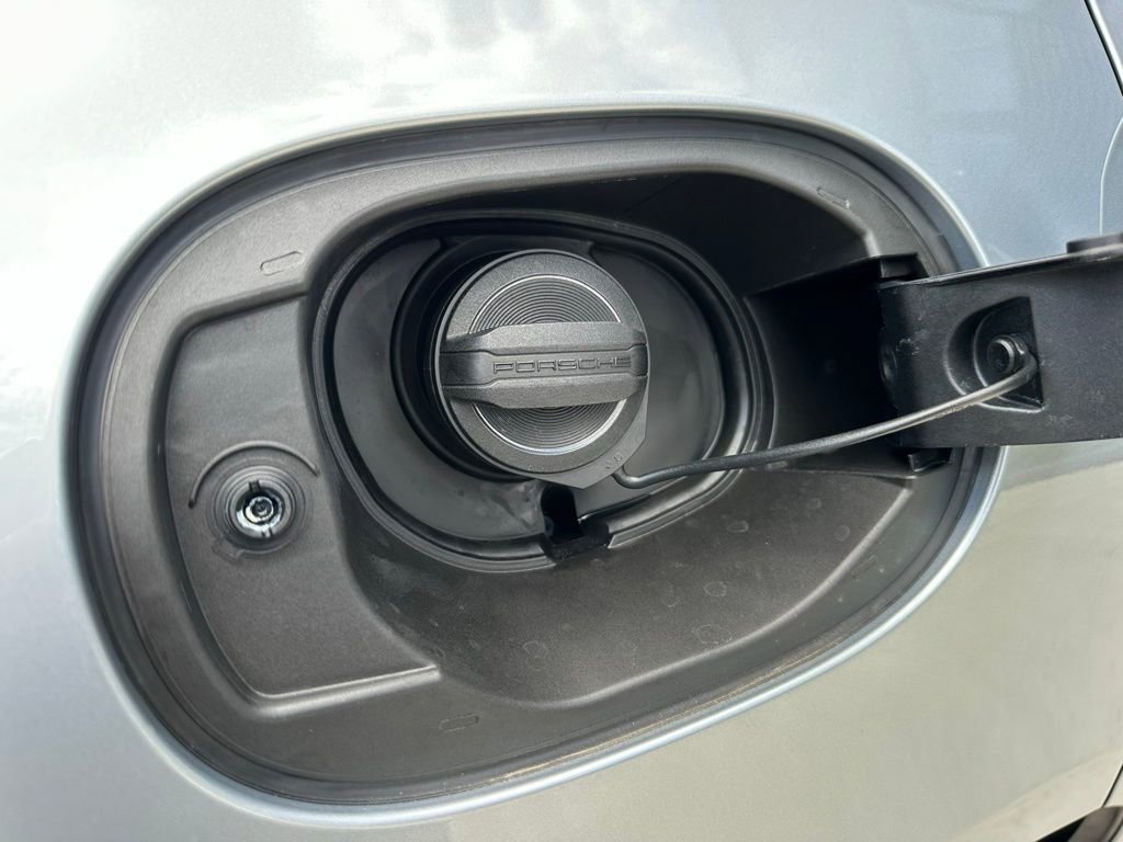 Used 2026 Porsche Macan S image 40