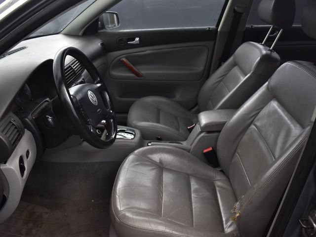 Used 2004 Volkswagen Passat GLX AWD/4WD image 9