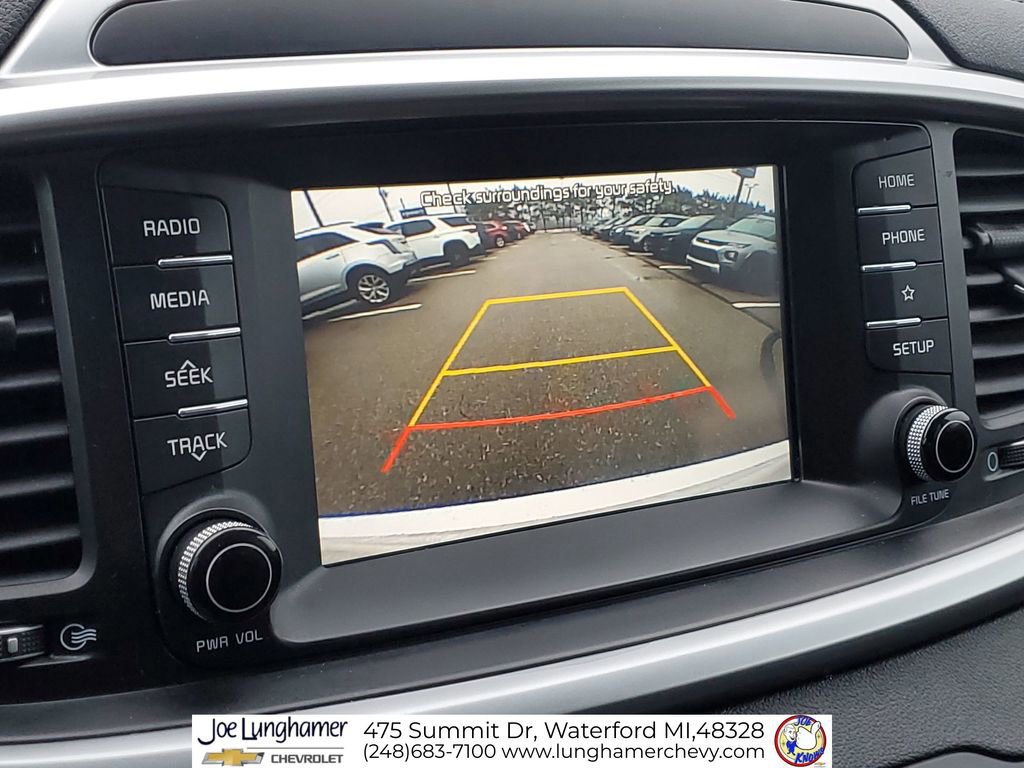 Used 2019 Kia Sorento LX image 15