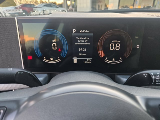 Used 2025 Hyundai Sonata SEL FWD image 17