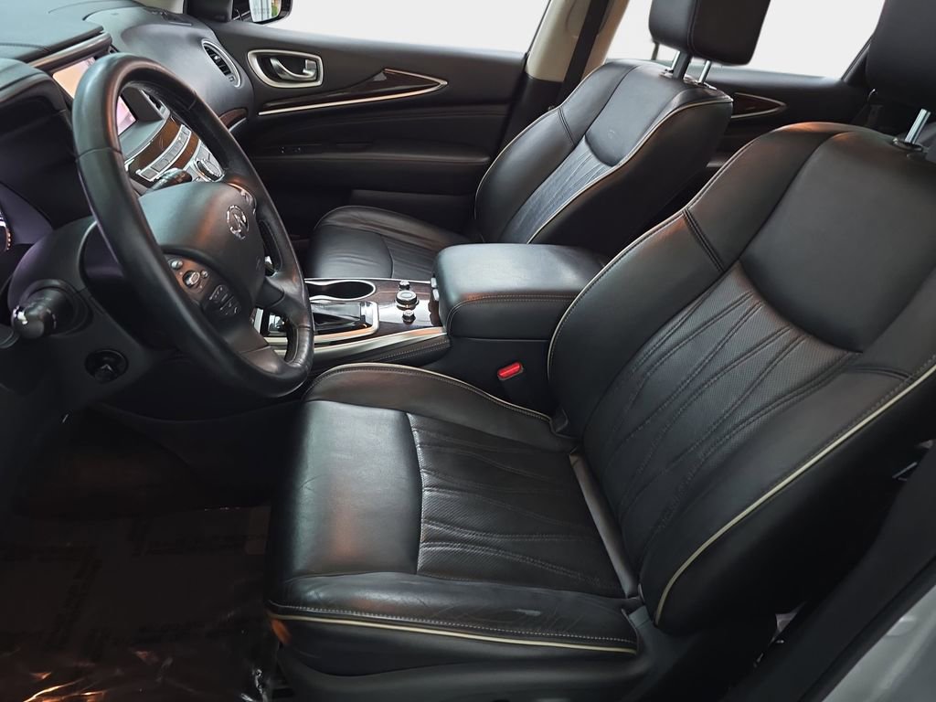Used 2017 INFINITI QX60 Luxe w/ Deluxe Technology Package image 18