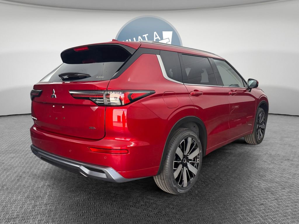 New 2026 Mitsubishi Outlander SEL AWD/4WD image 3